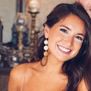 Meet your Posher, Mackenzie